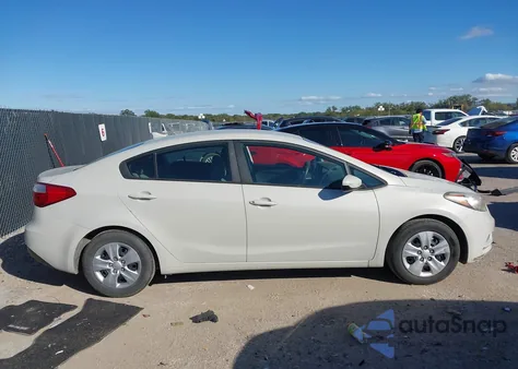 2015 Kia Forte Lx из США, поврежденный, VIN KNAFK4A61F5267476